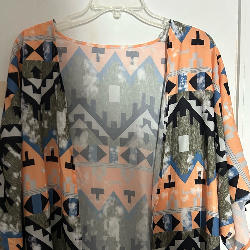 Women’s light weight kimono